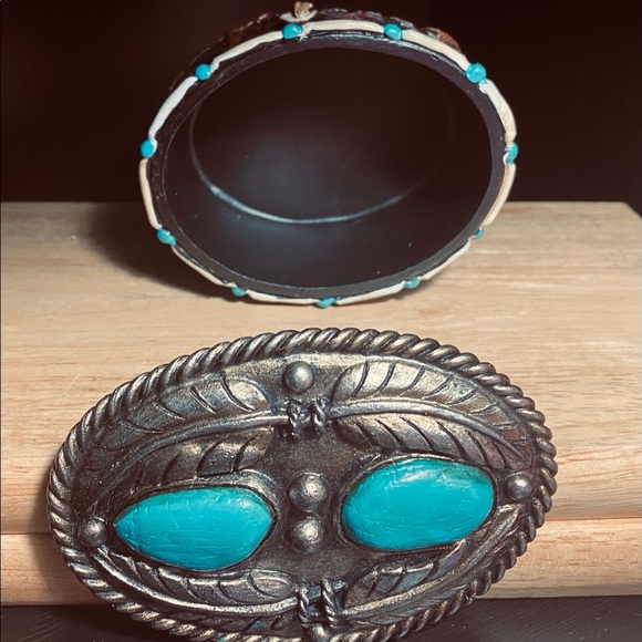 Beautiful keepsake box - Picture 2 of 3